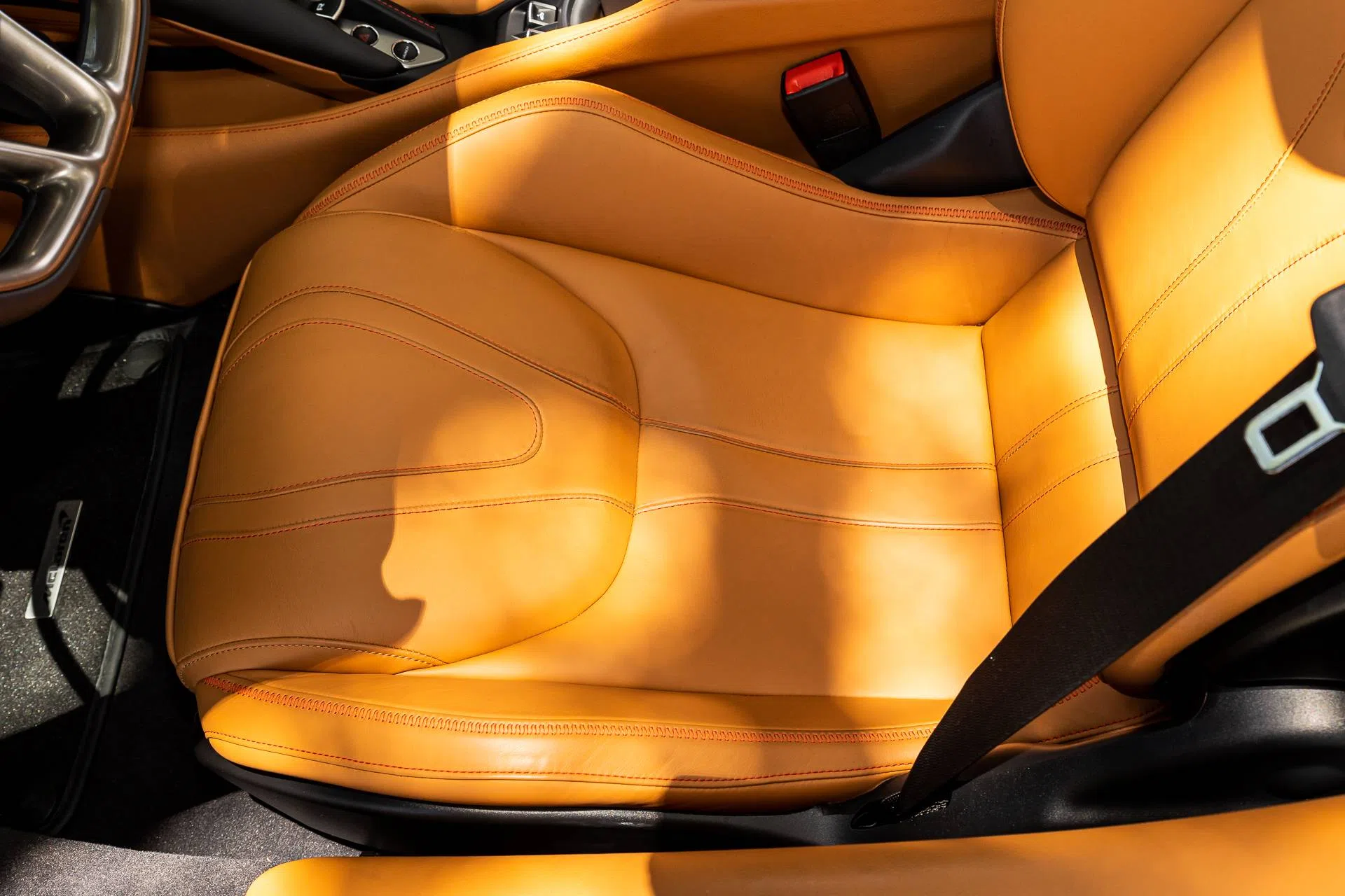 2022 McLaren 720S Spider Luxury interior, seats, Vintage Tan