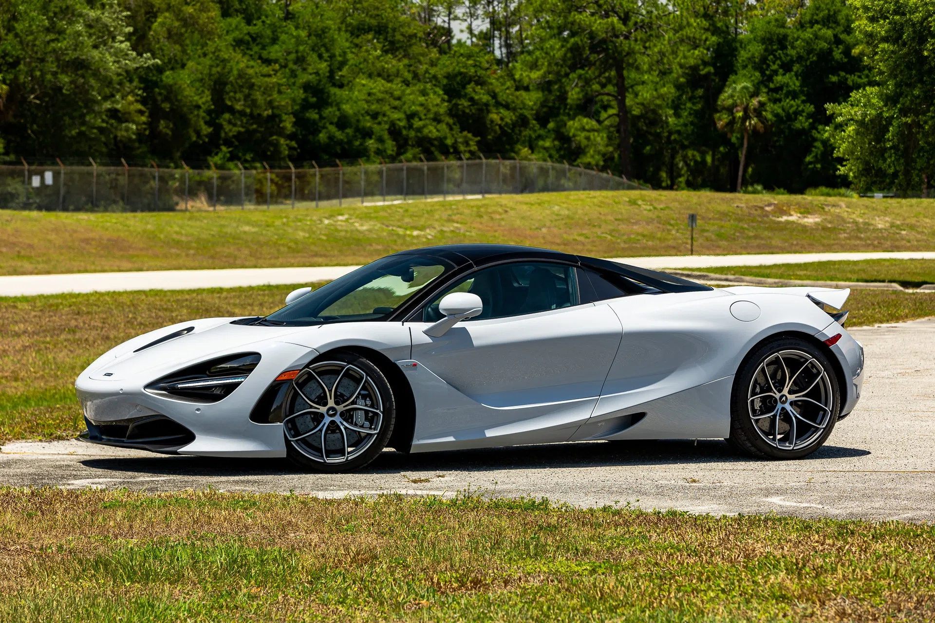 2022 McLaren 720S Spider Luxury for sale, exterior, Cirrus Grey