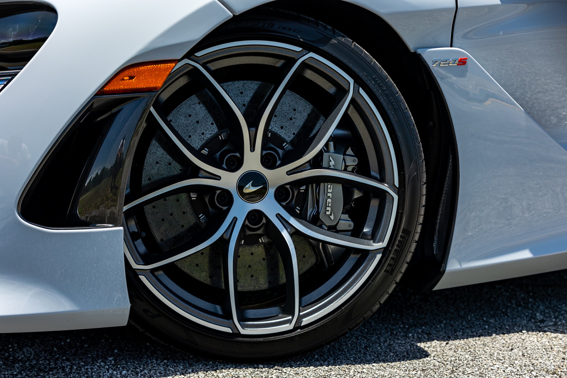 2022 McLaren 720S Spider Luxury, 3/20