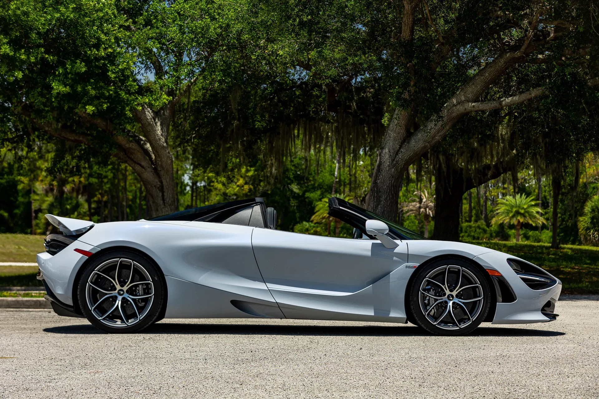 2022 McLaren 720S Spider Luxury for sale, exterior, Cirrus Grey