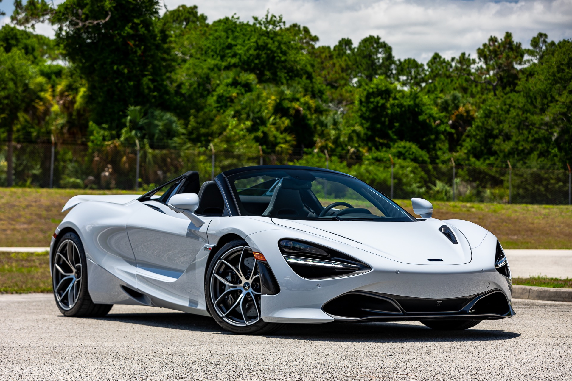 2022 McLaren 720S Spider Luxury, 10/20