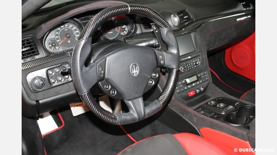 2015 Maserati Granturismo MC Stradale, 3/8