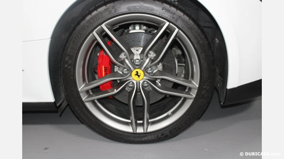 2015 Ferrari Tailor Made, 5/11