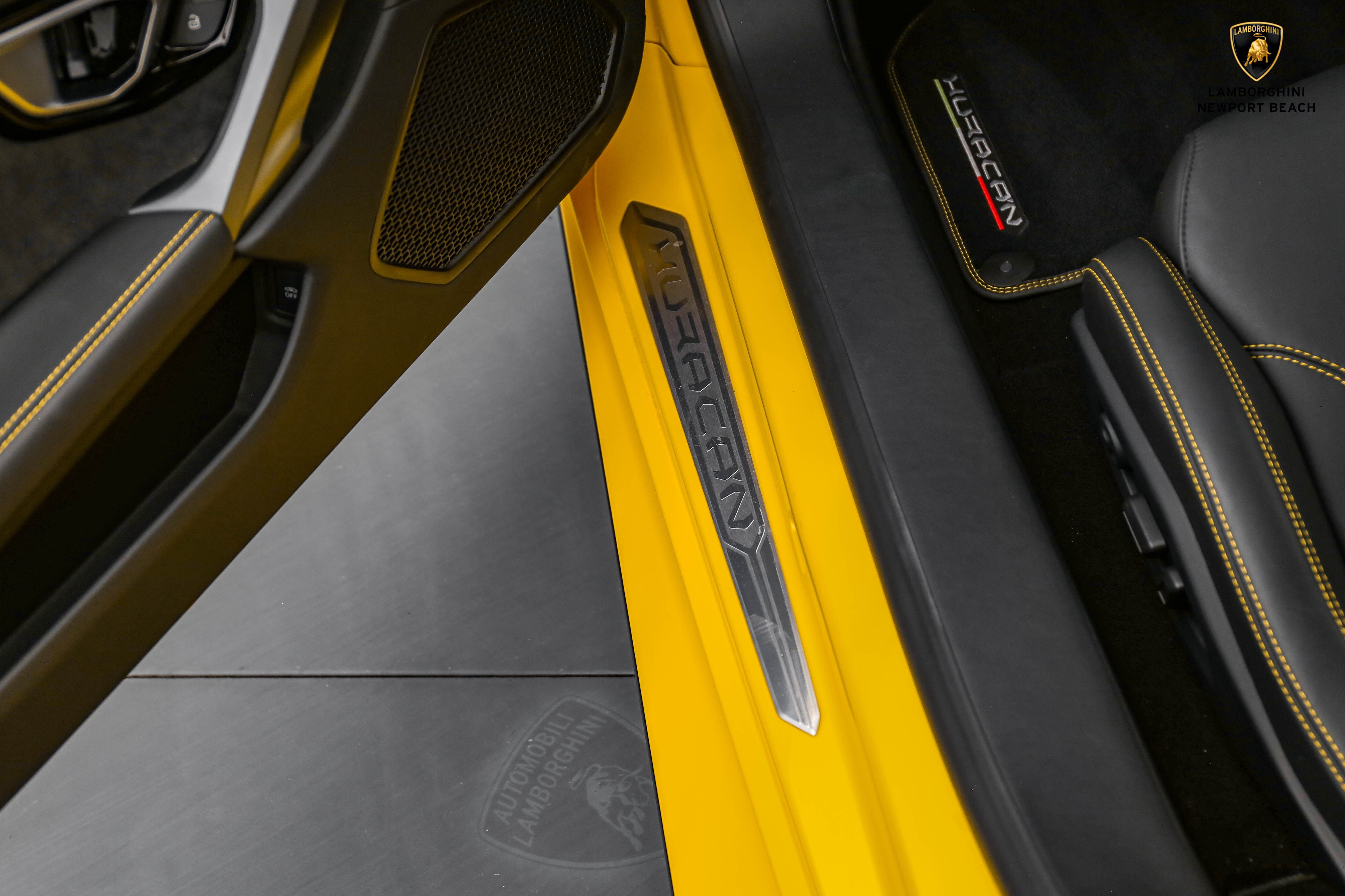 2022 Lamborghini Huracan EVO, 12/23