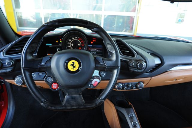 2016 Ferrari 488 GTB, 12/20