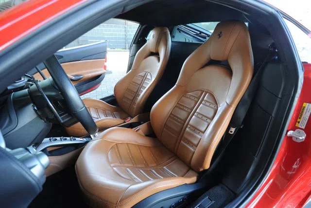 2016 Ferrari 488 GTB interior, seats, Full leather