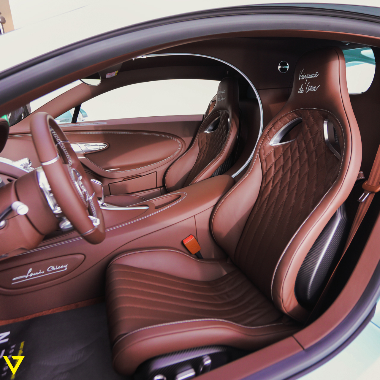 2018 1 OF 1 BUGATTI CHIRON, 2/15