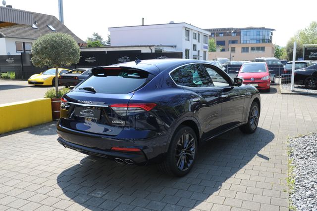 Maserati Levante Modena, 14/20