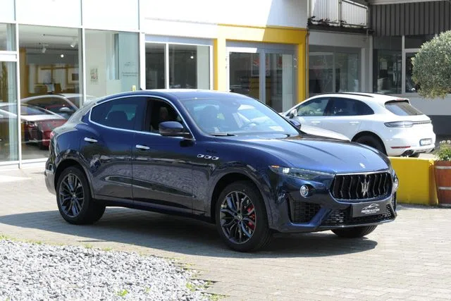 Maserati Levante Modena, exterior, Blue