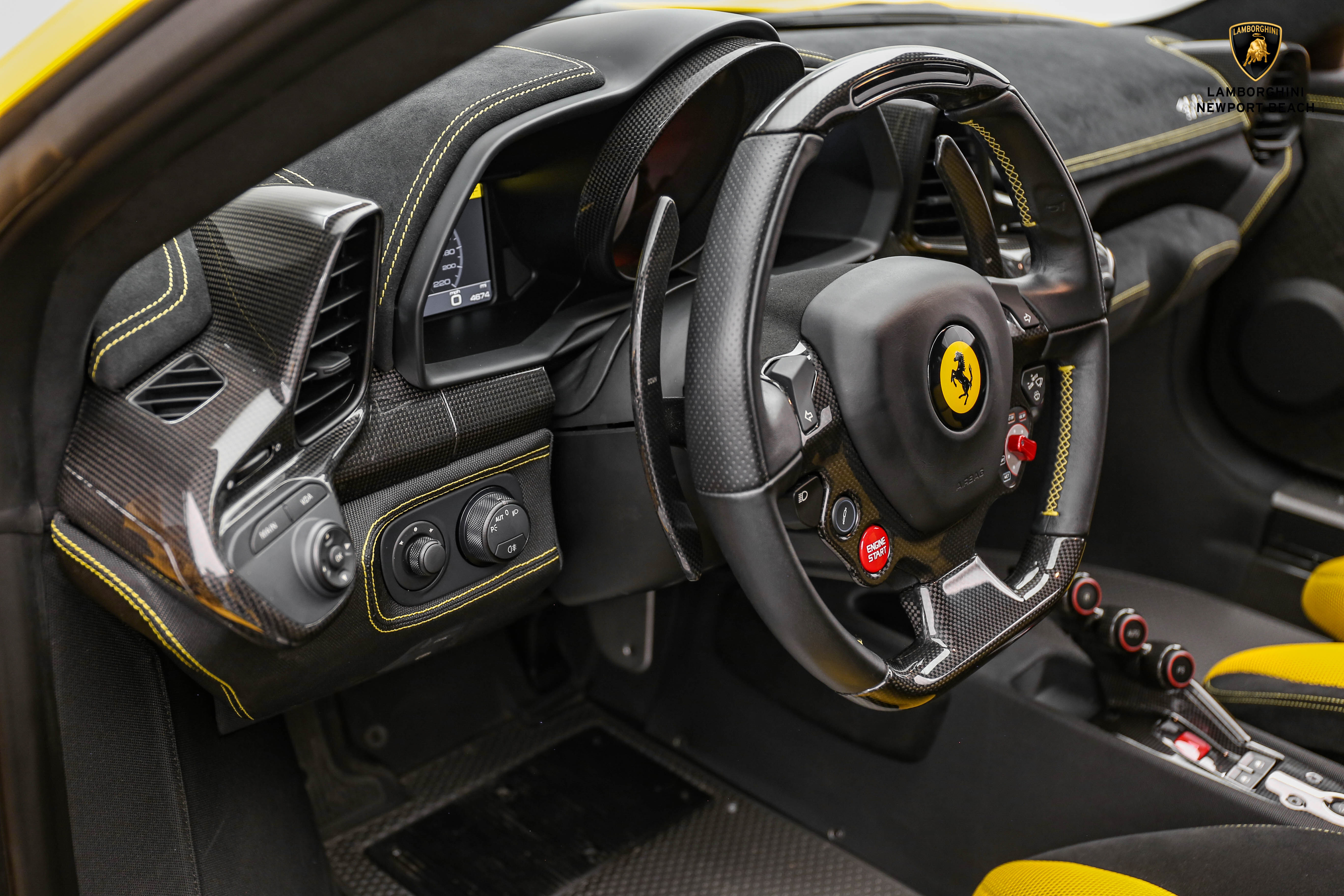 2015 Ferrari 458 Italia Speciale, 3/17
