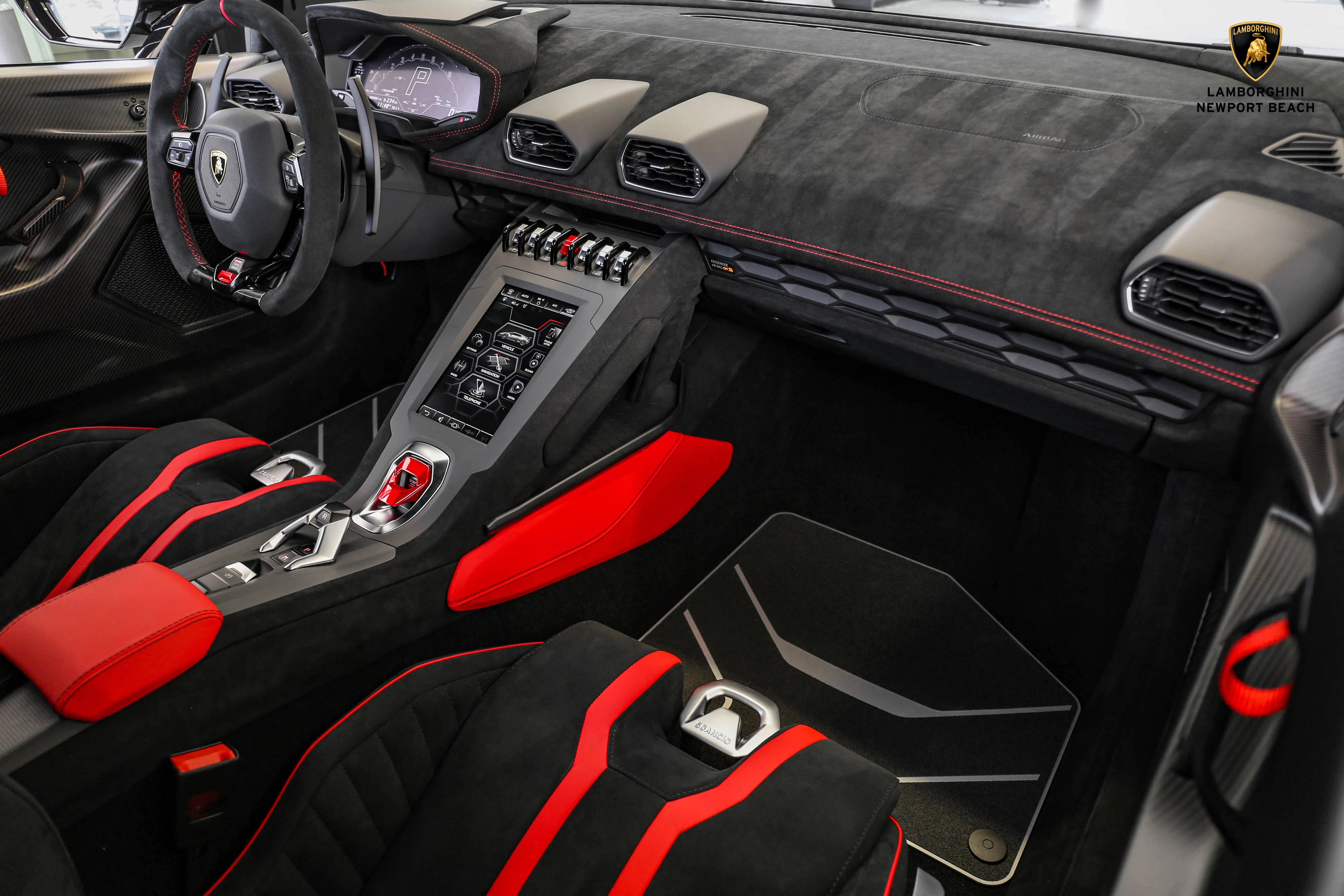 2022 Lamborghini Huracan STO interior