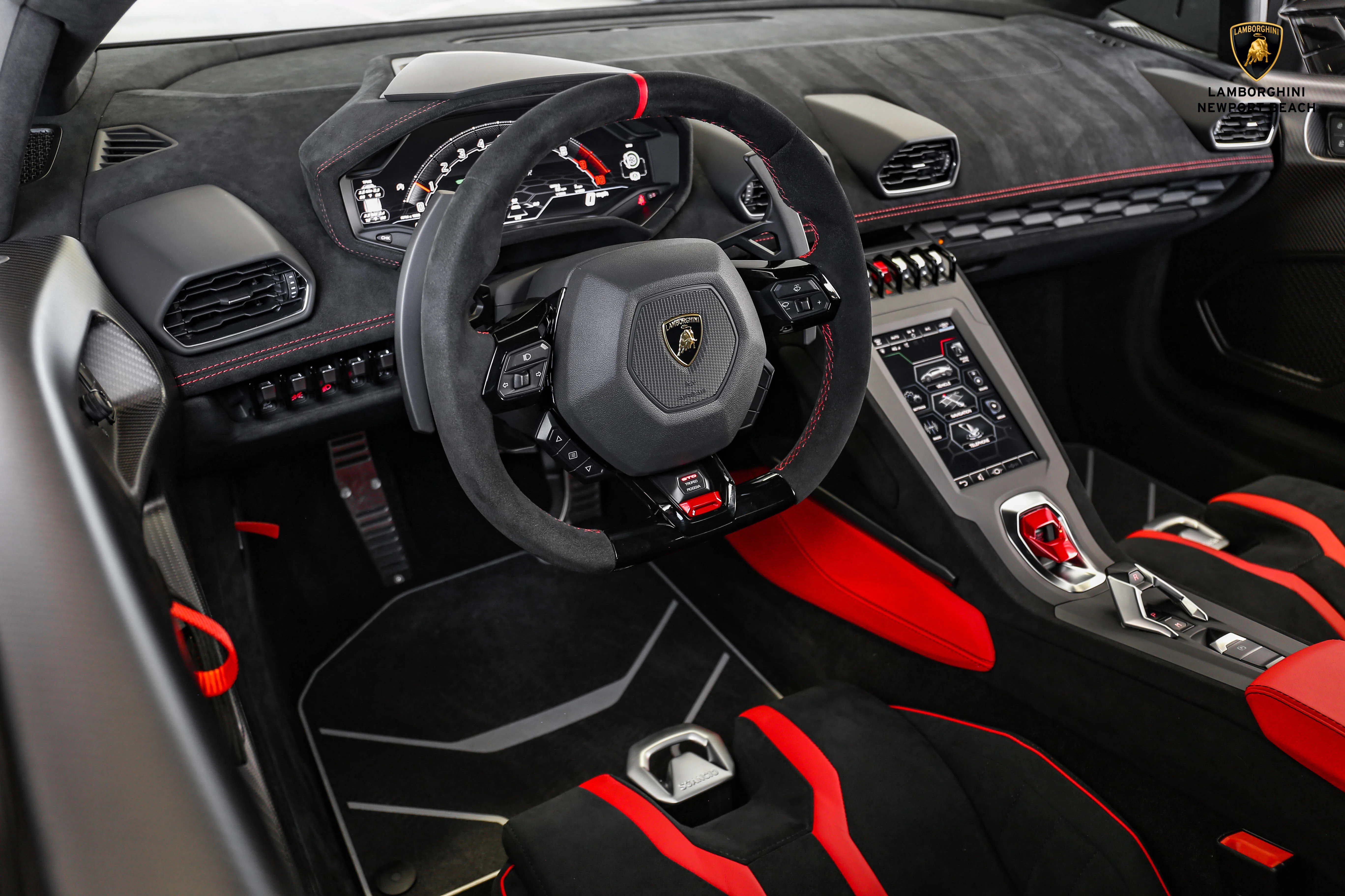 2022 Lamborghini Huracan STO interior, dashboard