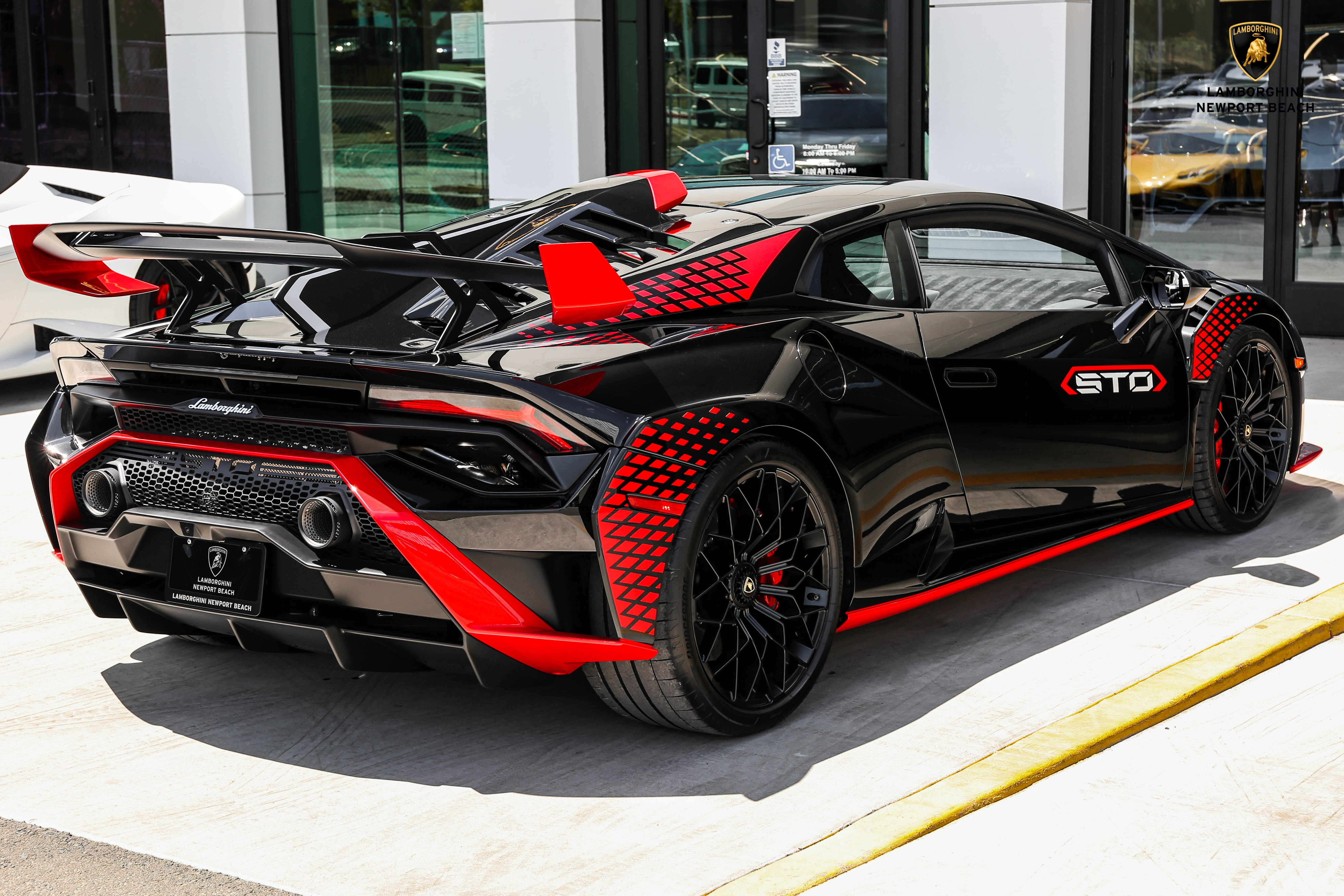 2022 Lamborghini Huracan STO, 10/14