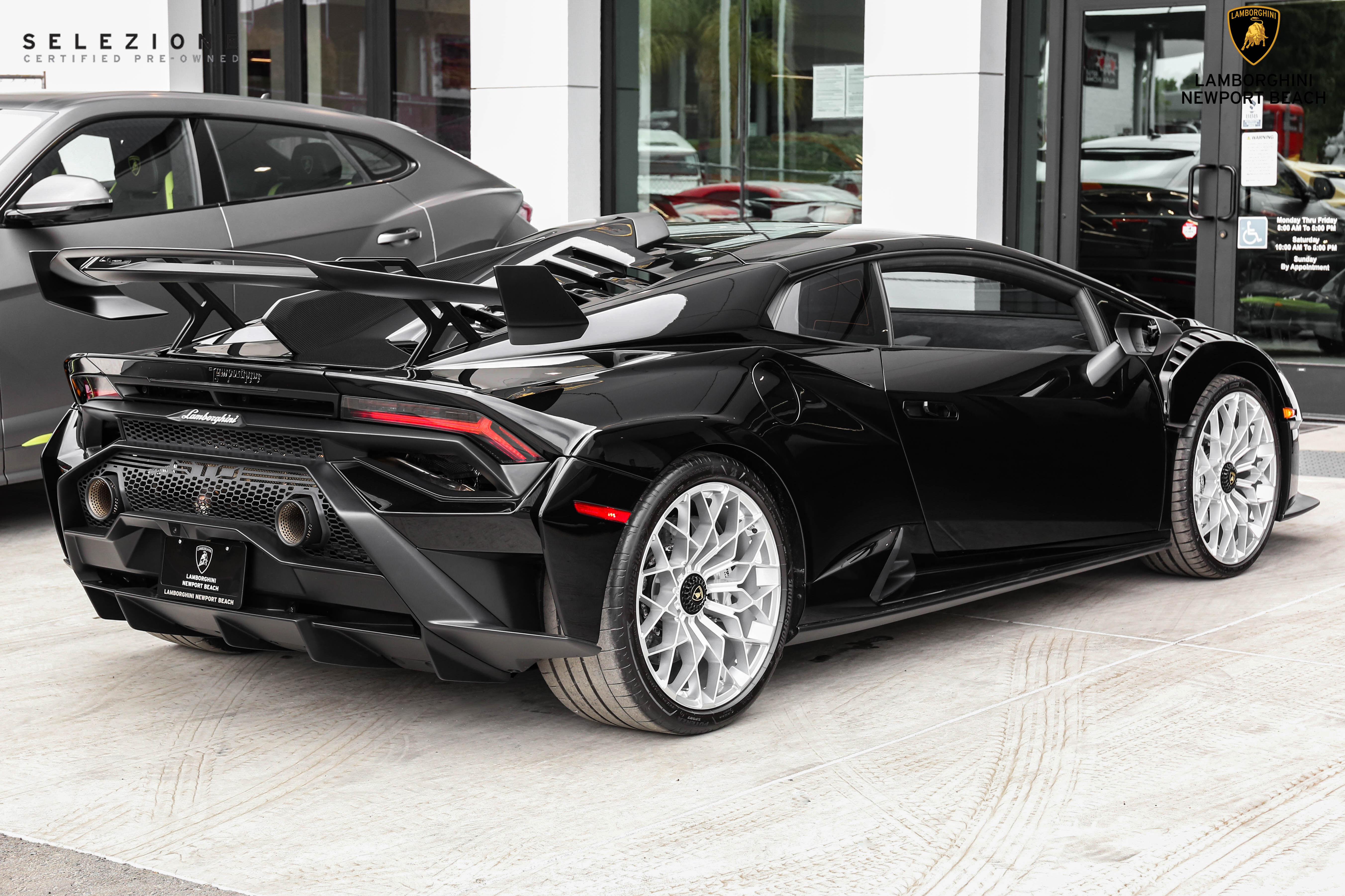 2022 Lamborghini Huracan STO, 11/16
