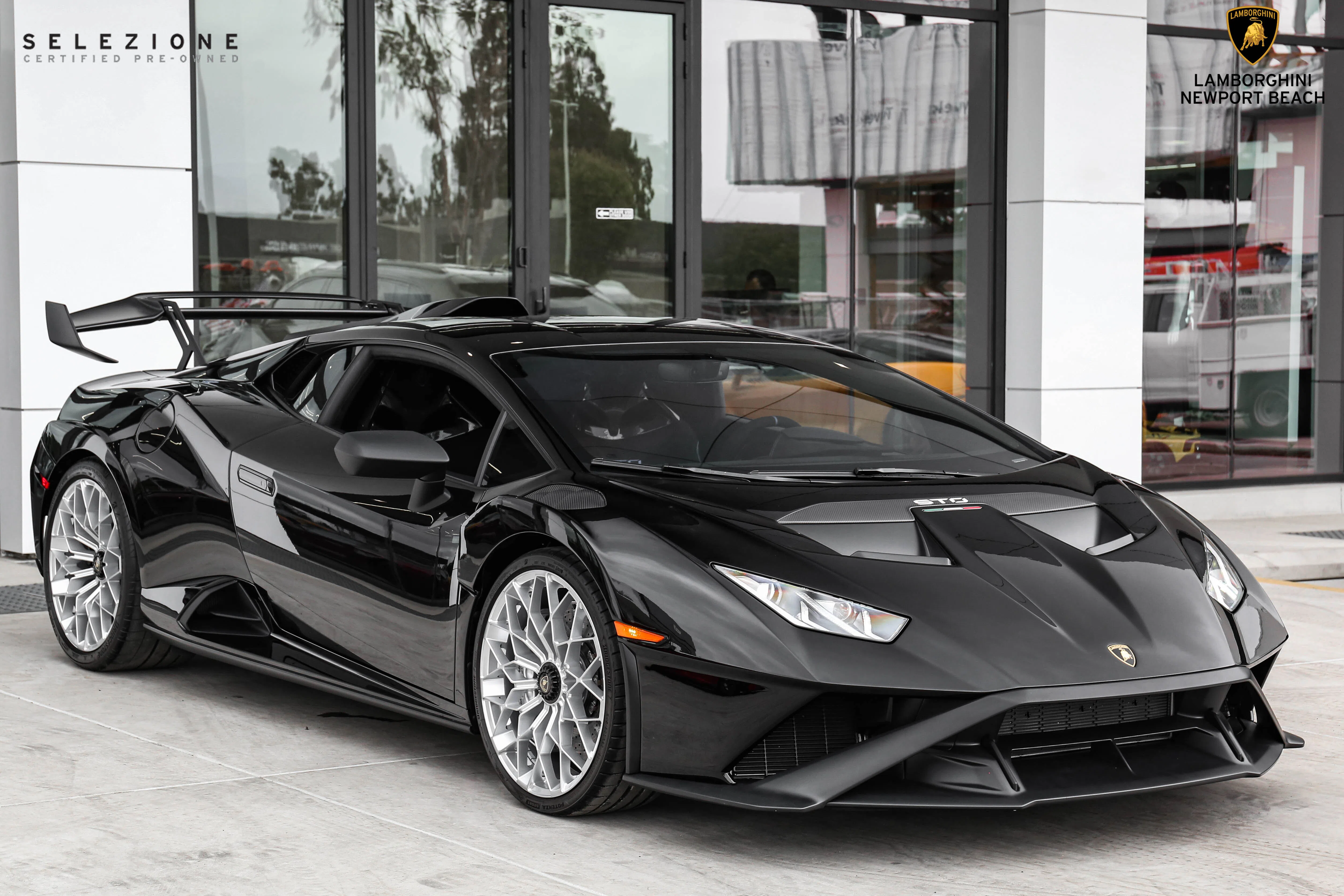 2022 Lamborghini Huracan STO for sale, exterior