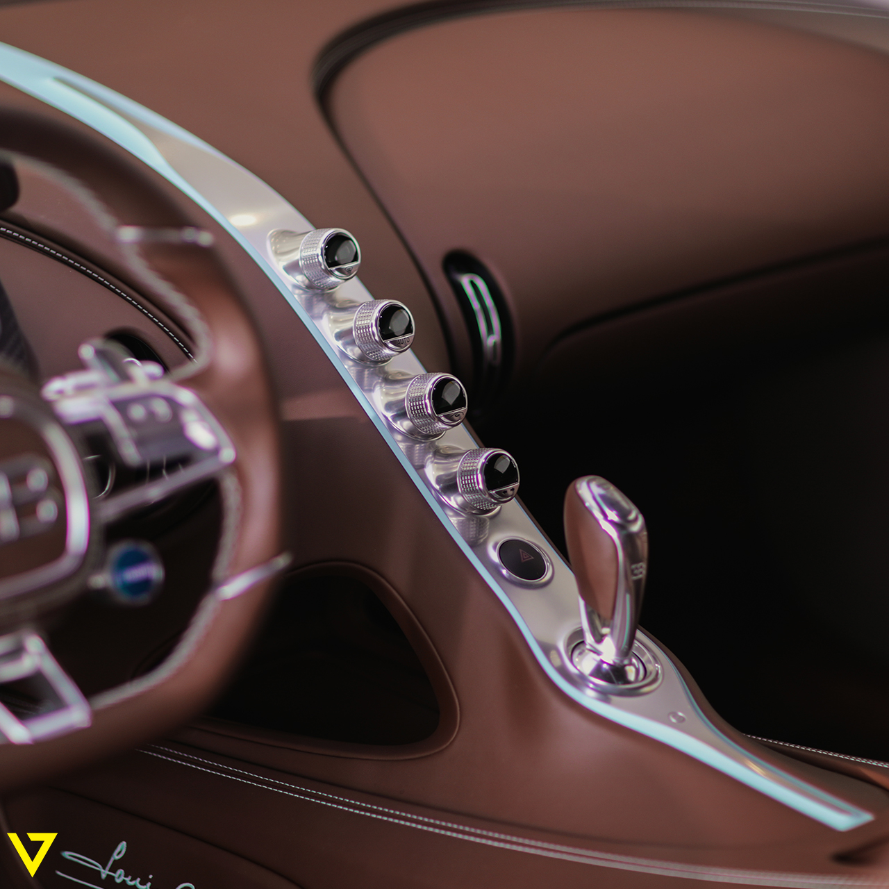 2018 1 OF 1 BUGATTI CHIRON, 9/15