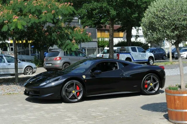 2010 Ferrari 458 Italia, exterior, Black