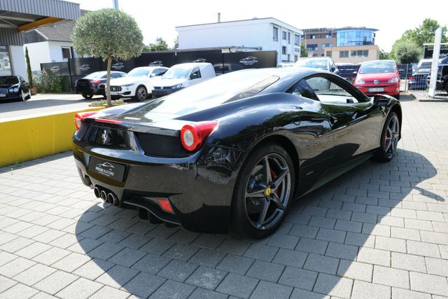 2010 Ferrari 458 Italia, 10/20