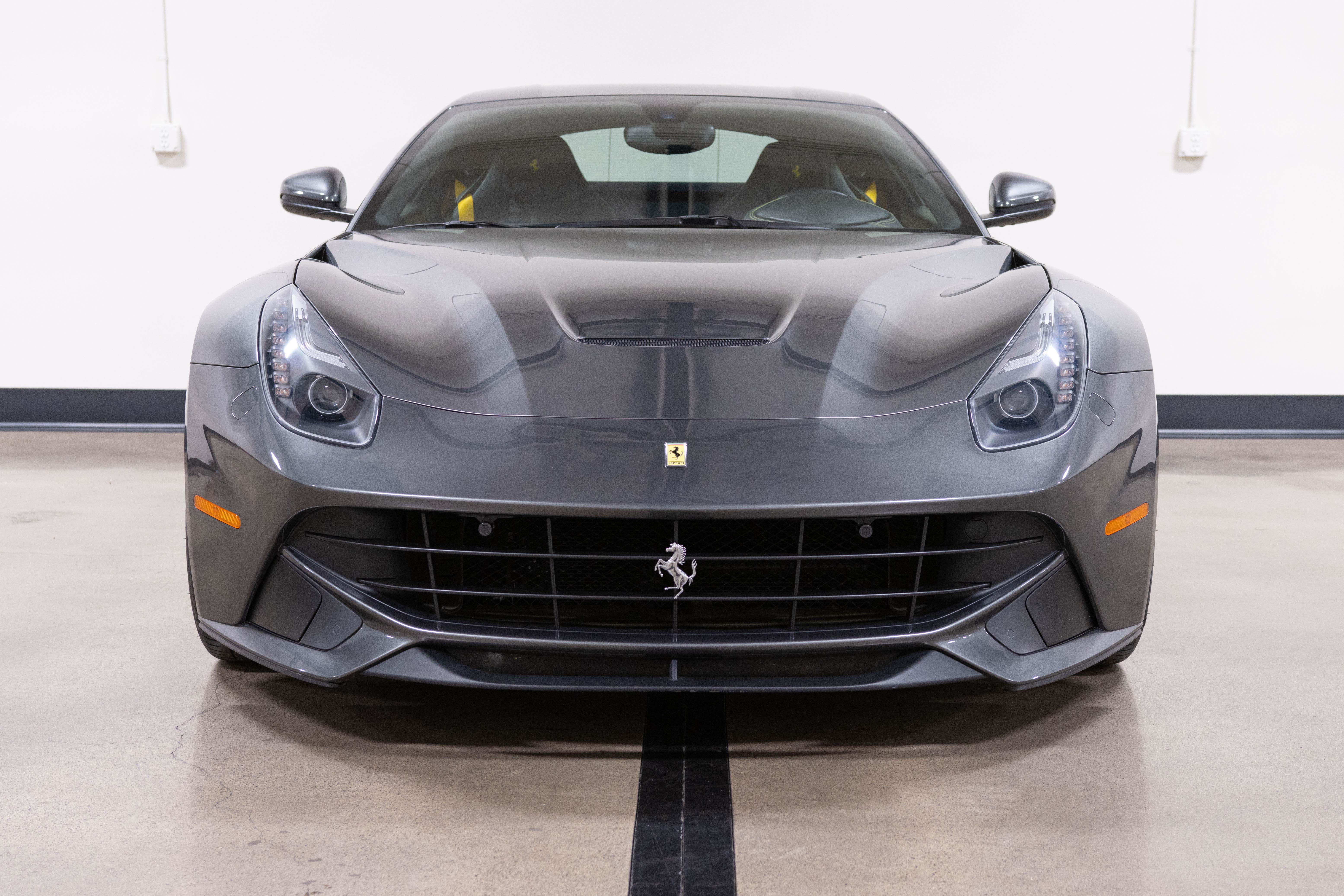 2014 Ferrari F12 Berlinetta, 3/13