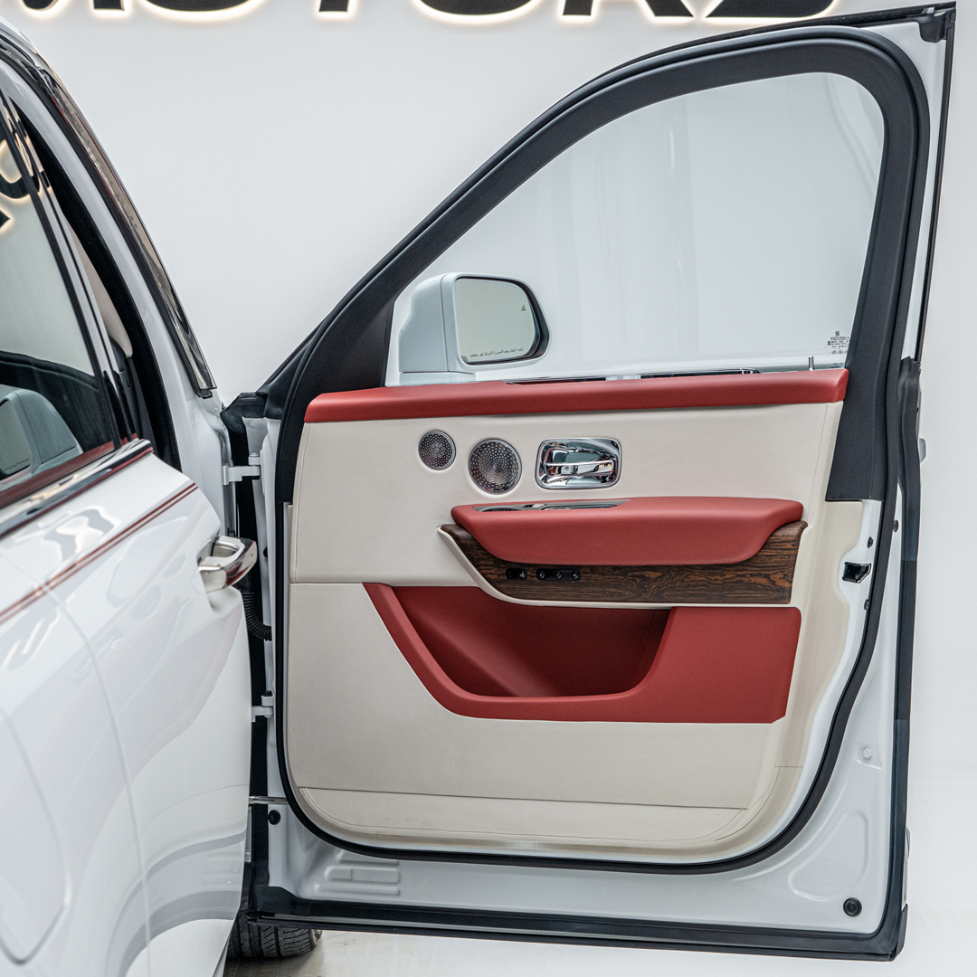 2019 ROLLS-ROYCE CULLINAN, 19/20