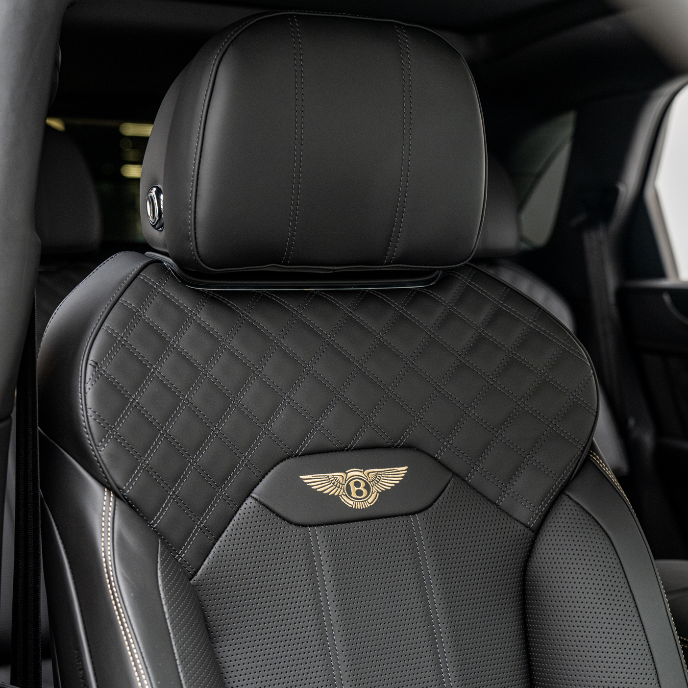 2022 BENTLEY BENTAYGA S EDITION, 11/18