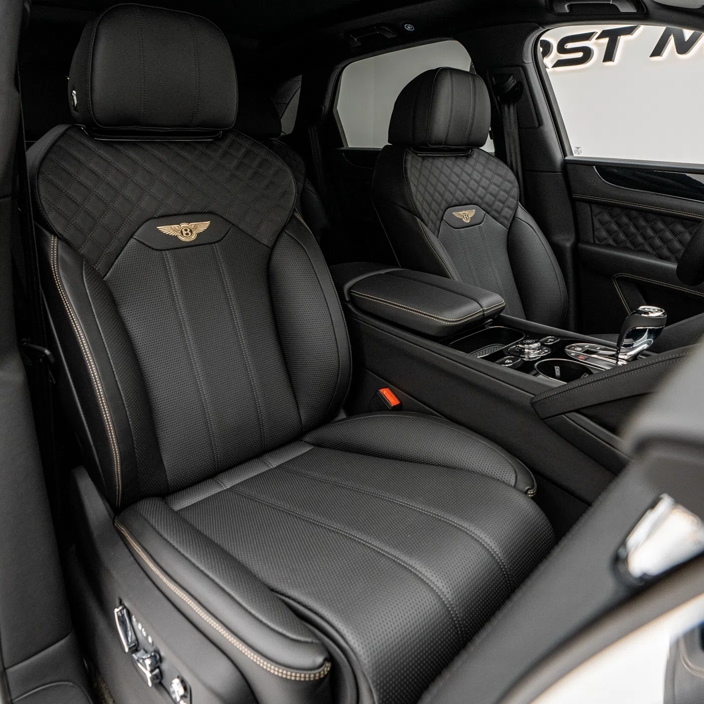 2022 Bentley Bentayga S Edition interior, seats, Beluga