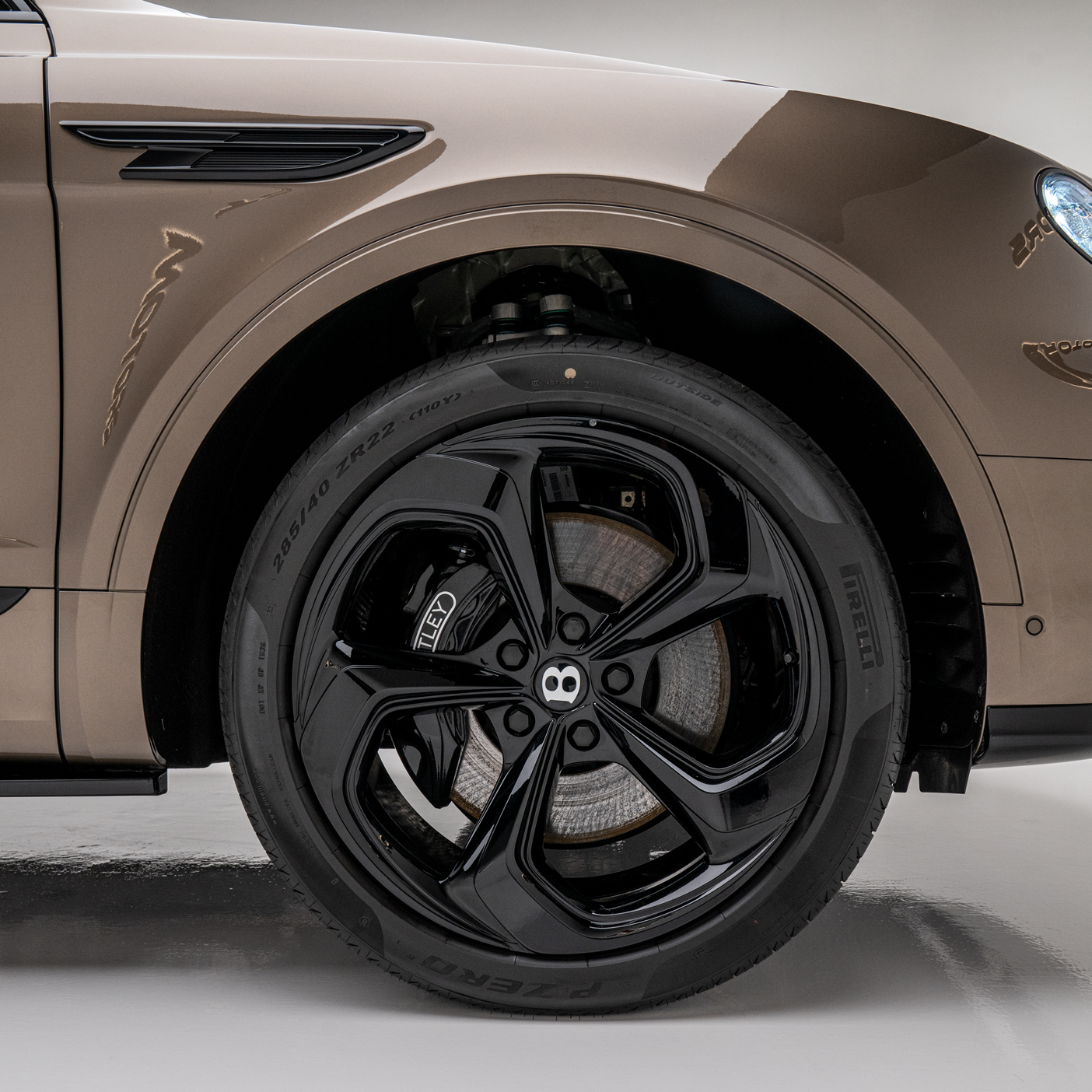 2022 BENTLEY BENTAYGA S EDITION, 17/18
