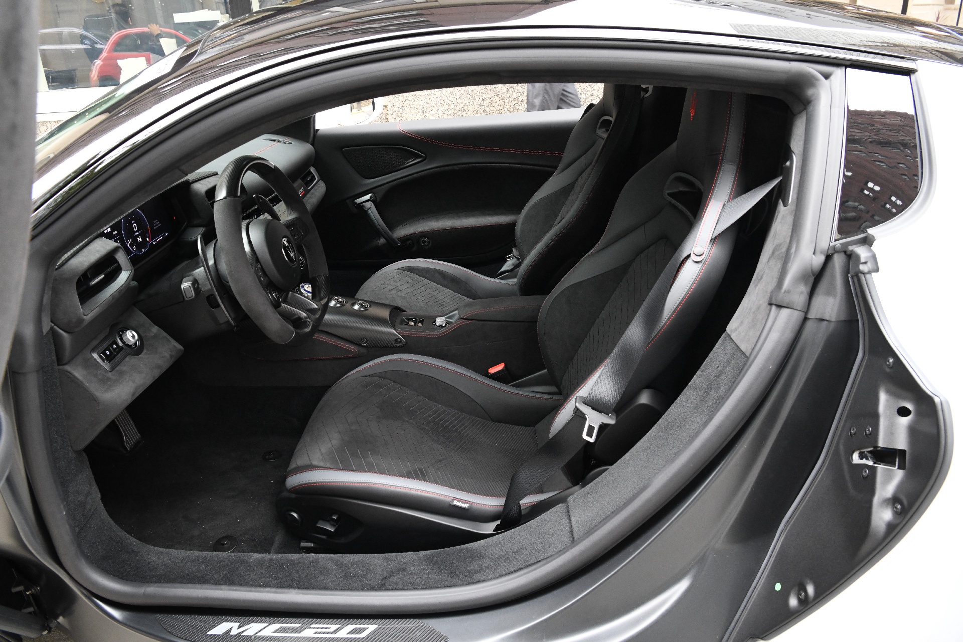 2022 MASERATI MC20, 9/19