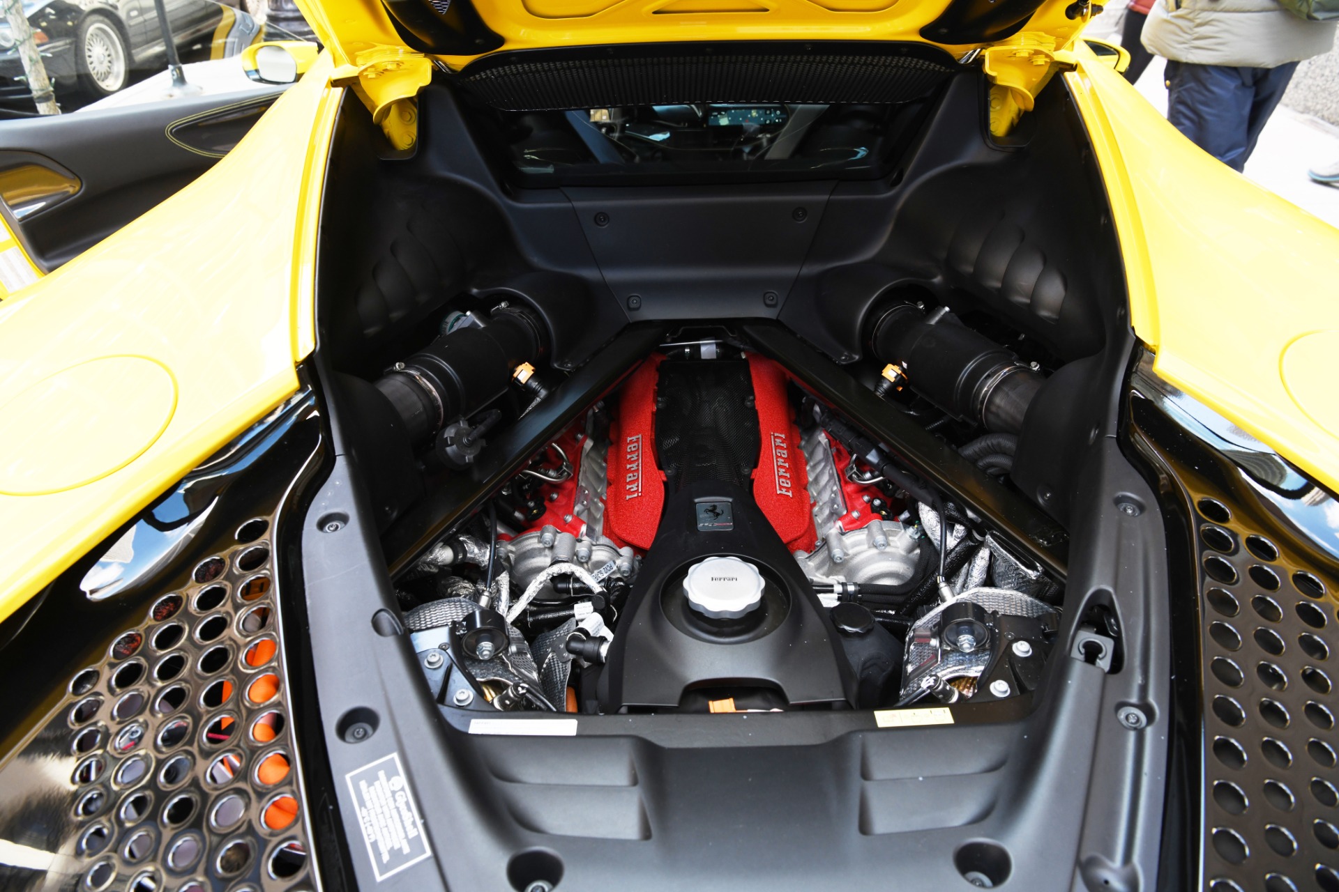 2021 Ferrari SF90 Stradale, 5/14