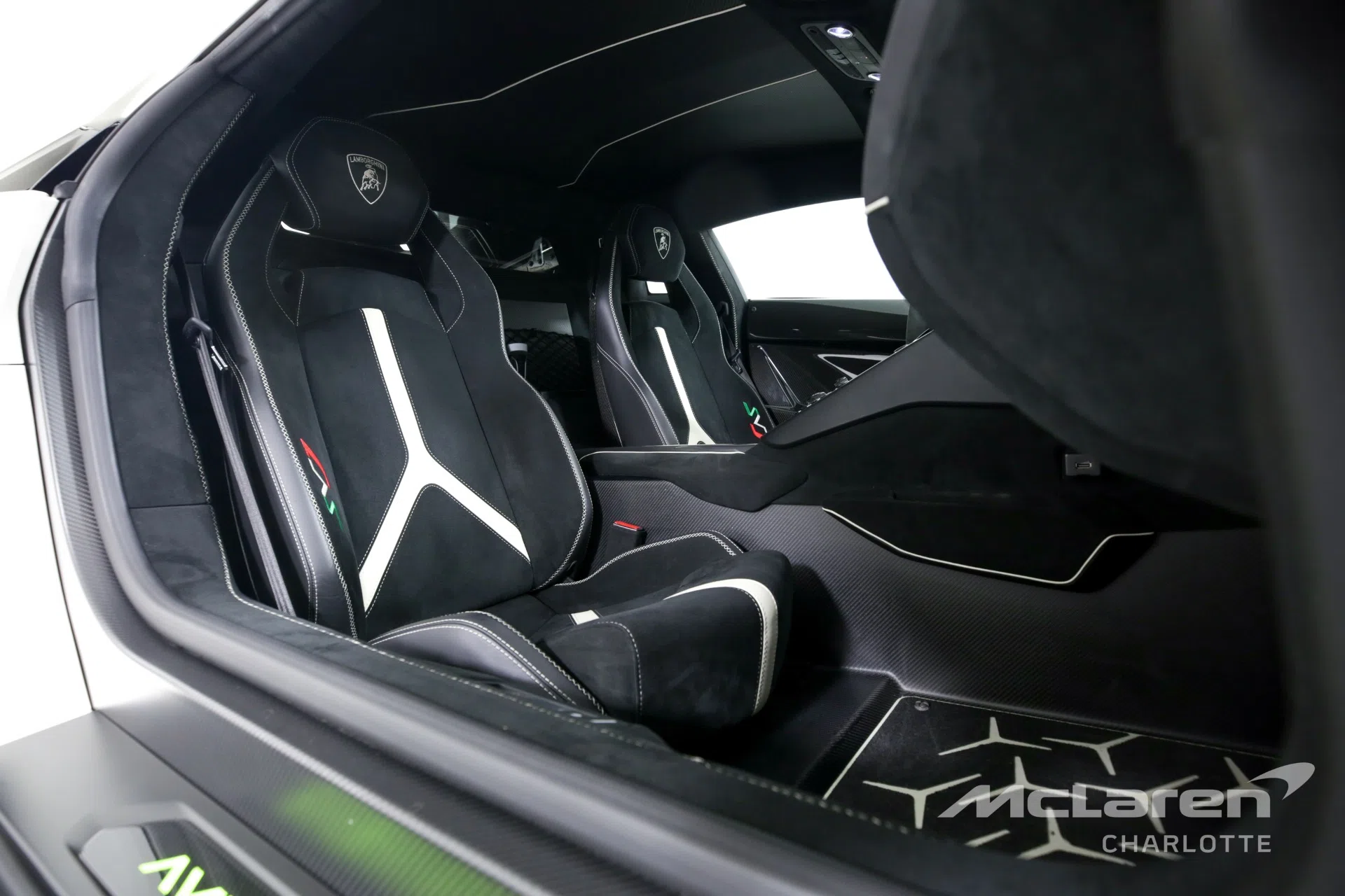 2020 Lamborghini Aventador LP 770-4 SVJ interior, seats