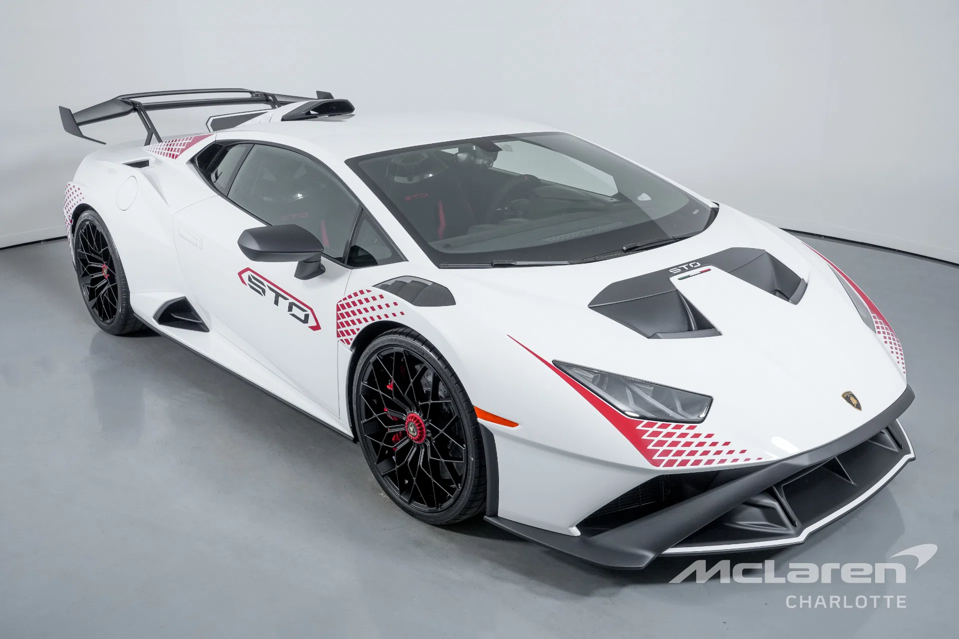 2022 LAMBORGHINI HURACAN LP 640-4 STO