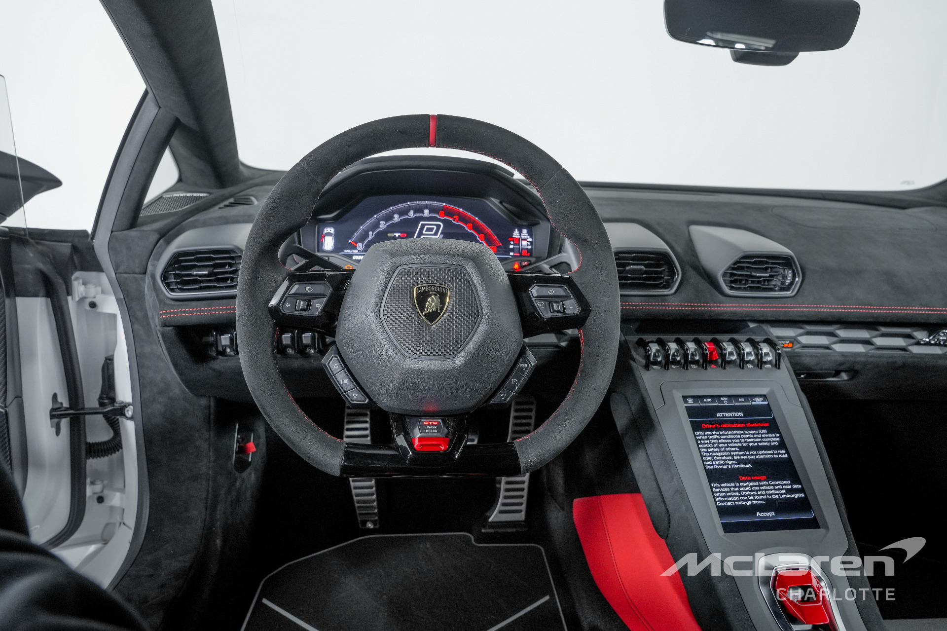 2022 LAMBORGHINI HURACAN LP 640-4 STO, 7/20