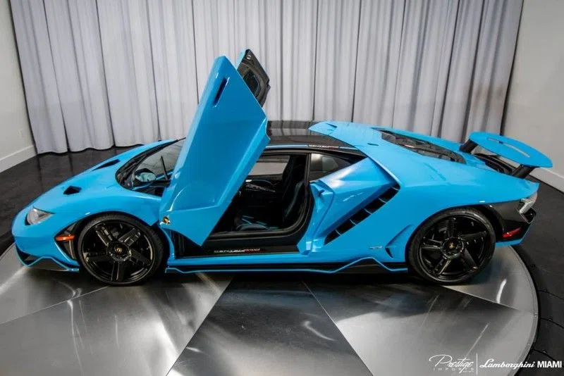 2017 Lamborghini Centenario Coupe