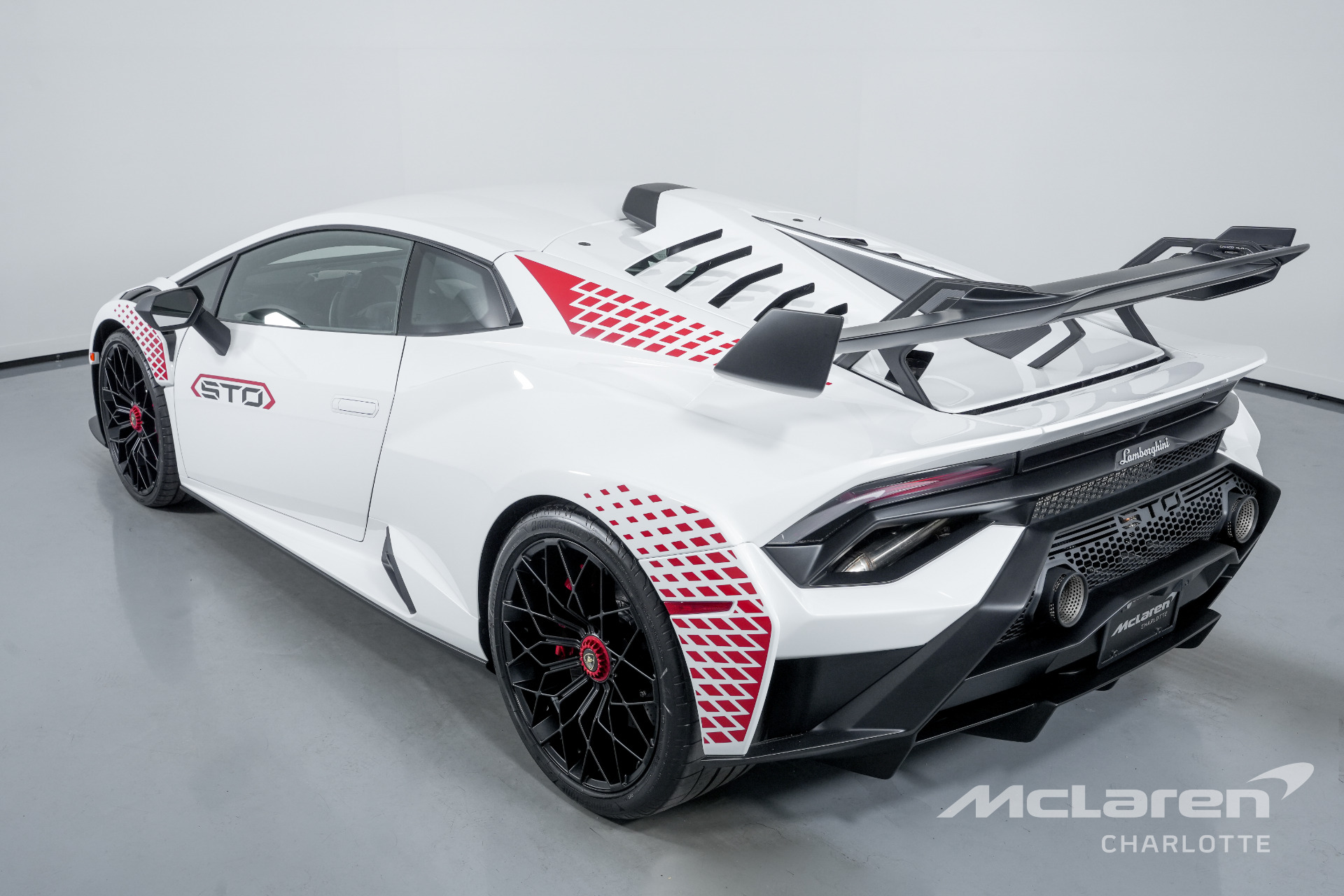 2022 LAMBORGHINI HURACAN LP 640-4 STO, 14/20