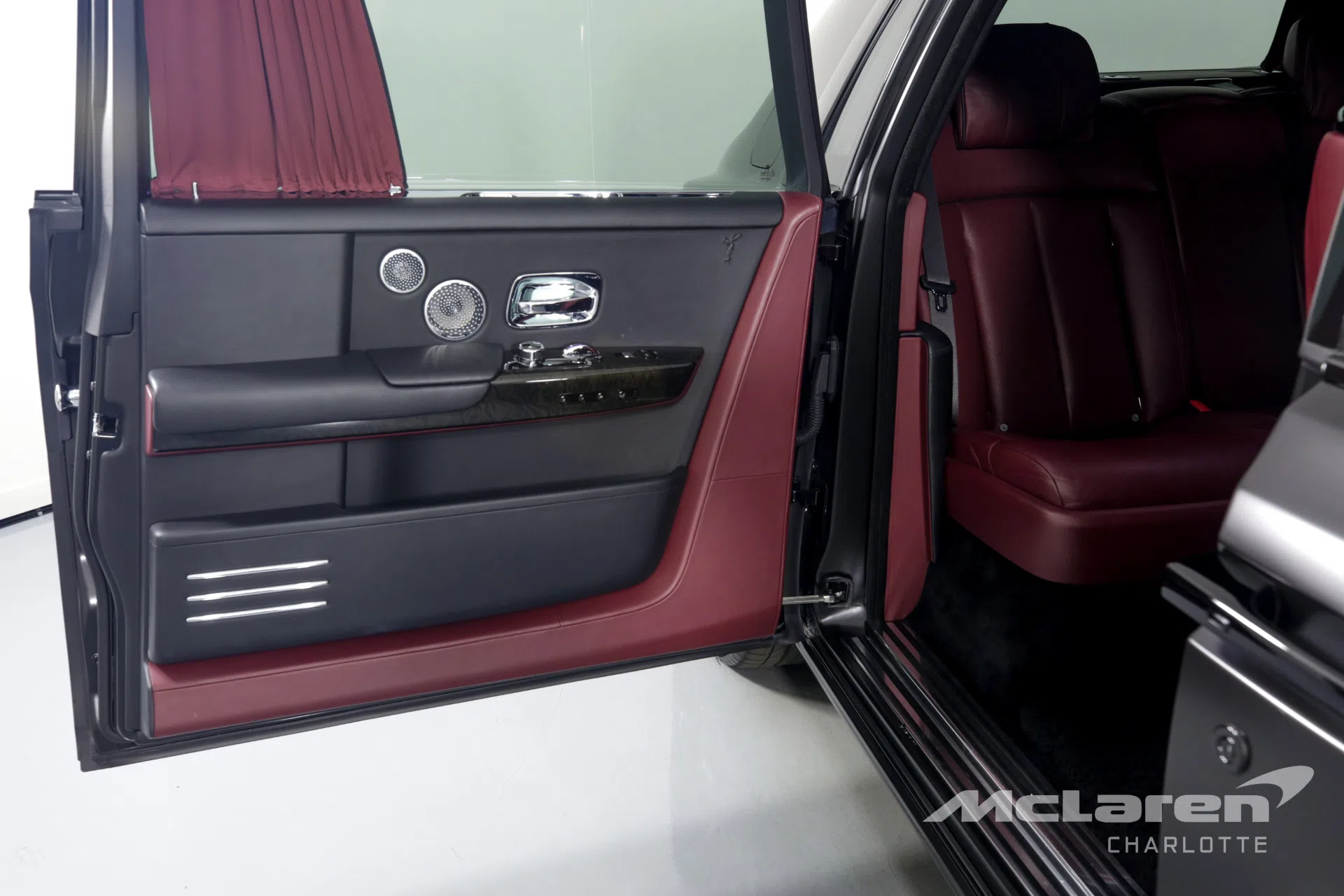 2018 Rolls-Royce Phantom EWB interior, door panel