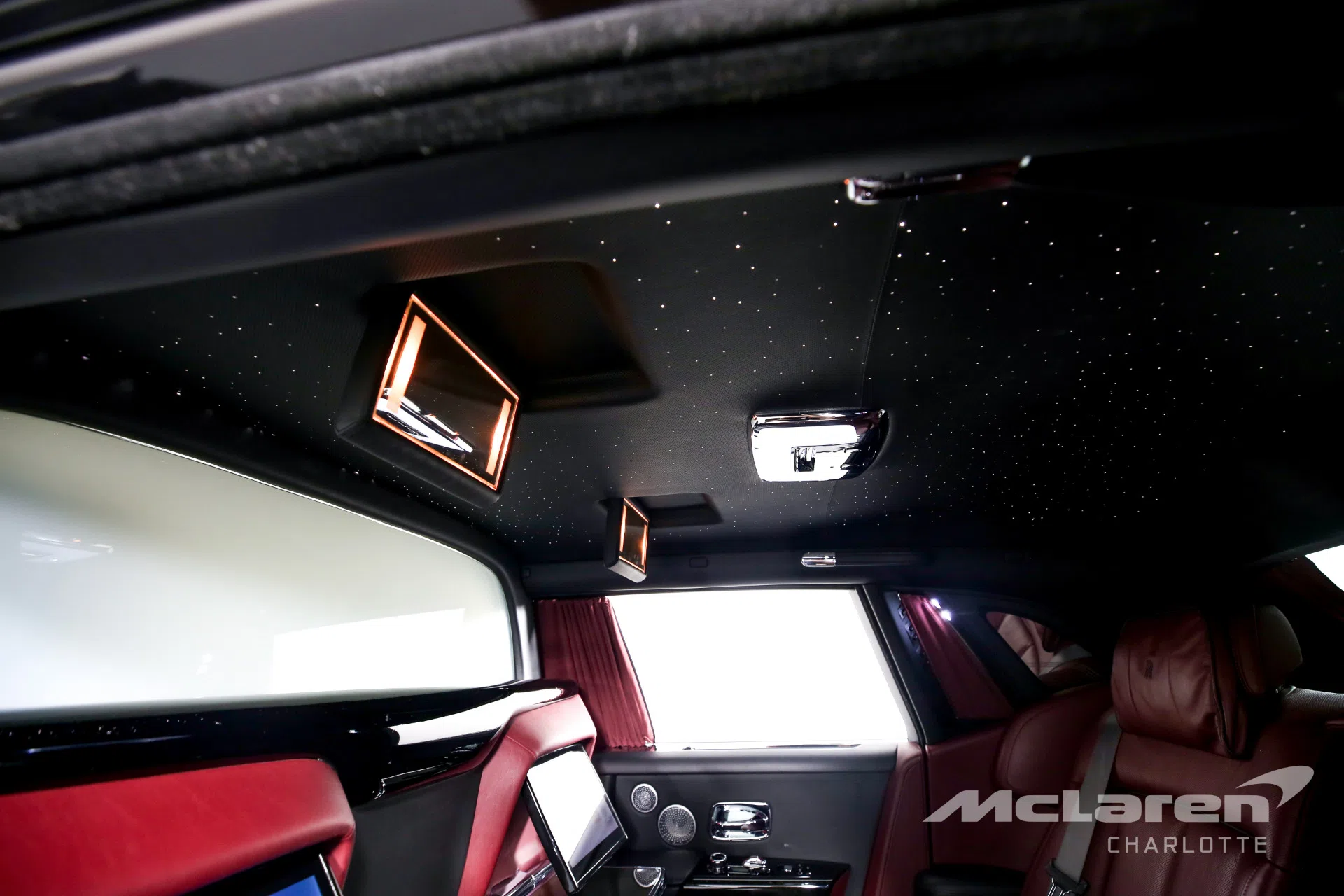 2018 Rolls-Royce Phantom EWB interior