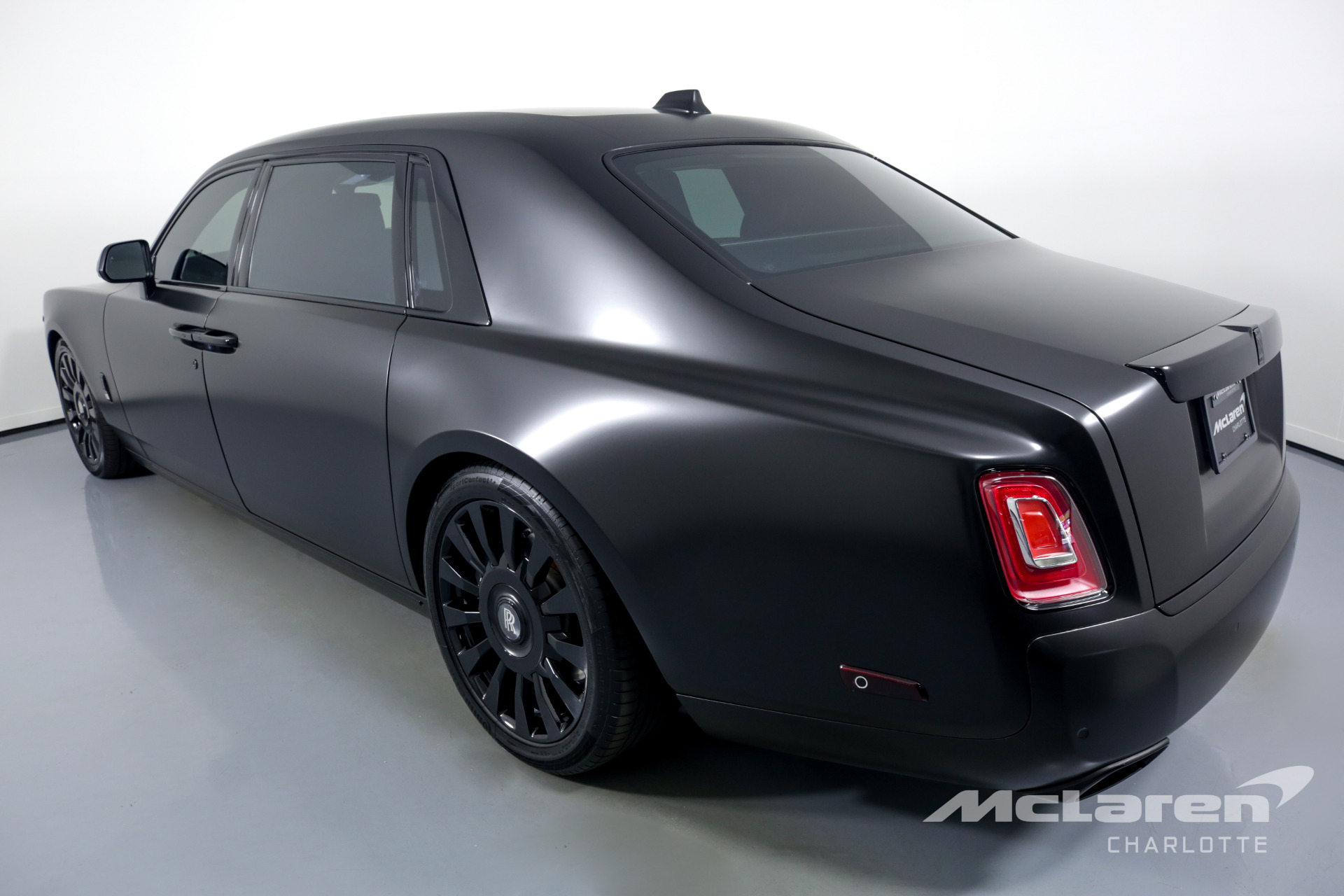2018 ROLLS-ROYCE PHANTOM EWB, 17/20