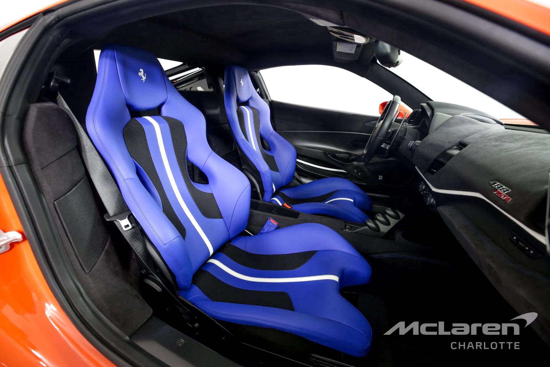 2019 Ferrari 488 Pista interior, seats