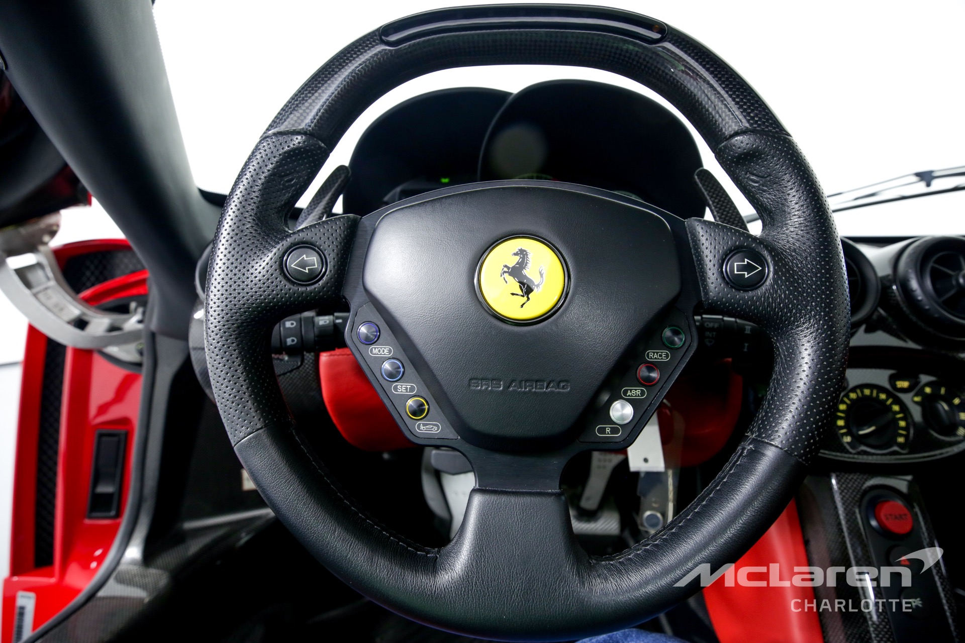2003 FERRARI ENZO, 8/20