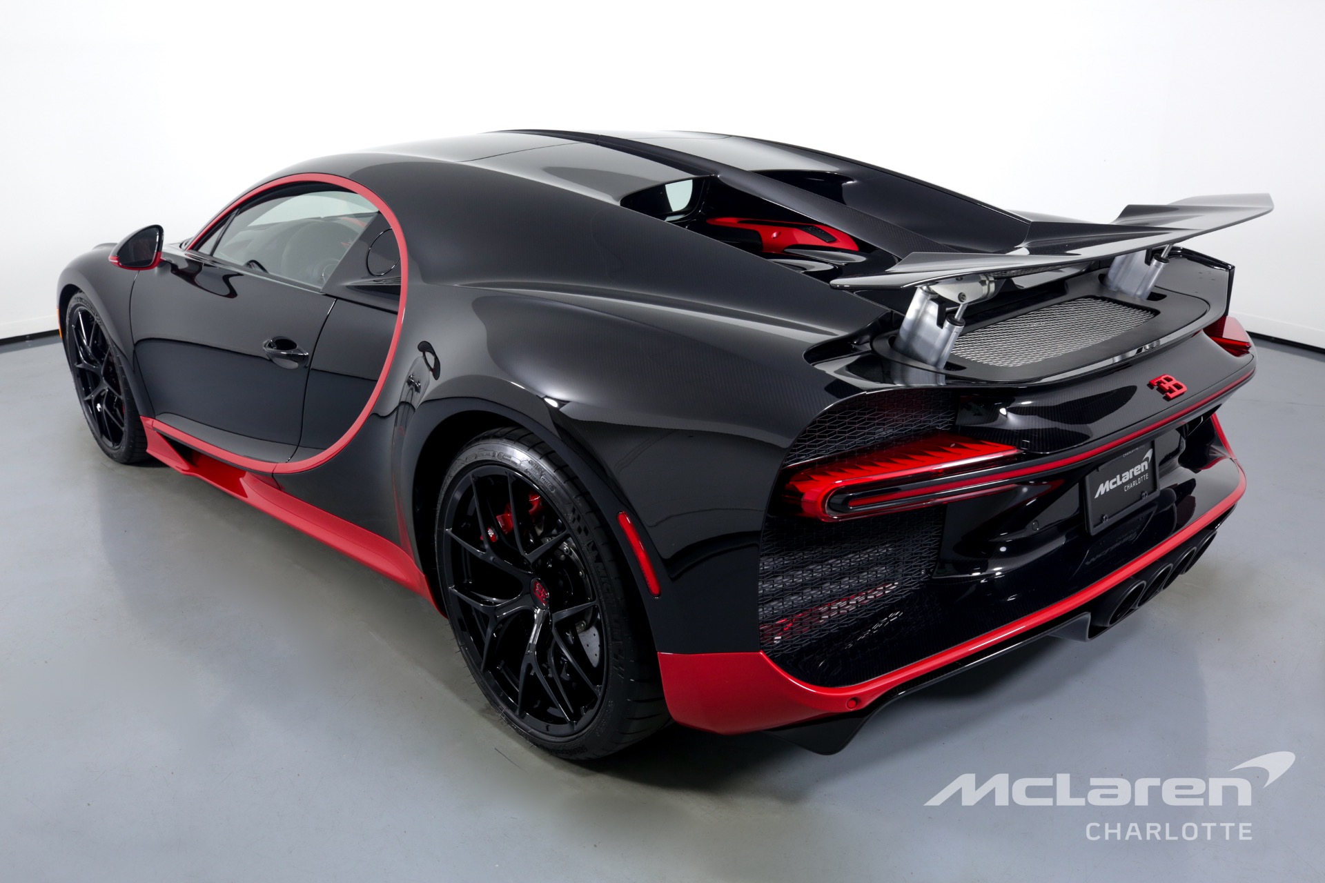 2019 BUGATTI CHIRON SPORT, 17/20