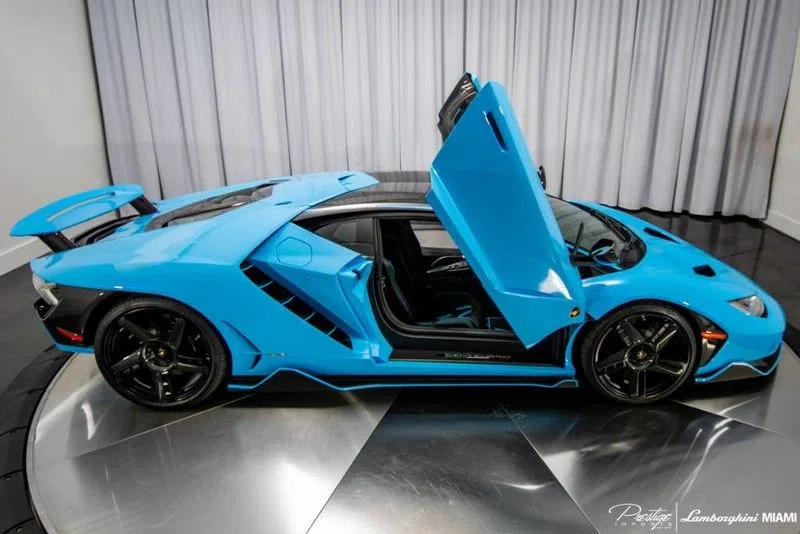 2017 Lamborghini Centenario Coupe for sale, exterior, Blue
