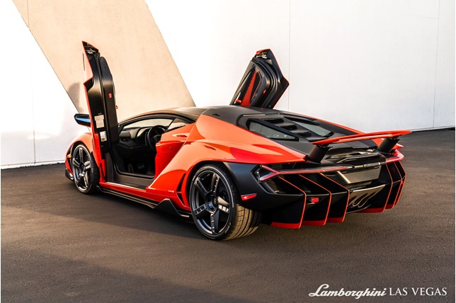 2017 Lamborghini Centenario Coupe