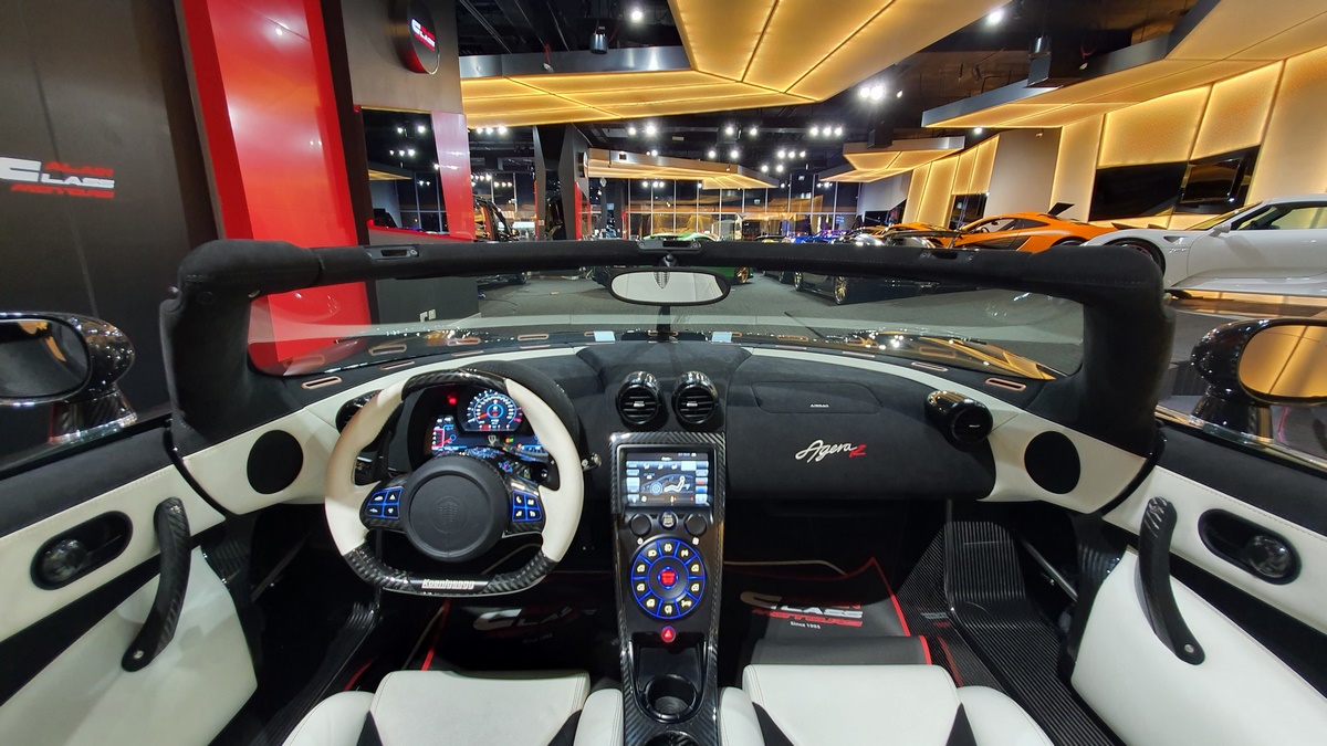 2014 Koenigsegg Agera R – 1 of 18, 4/20