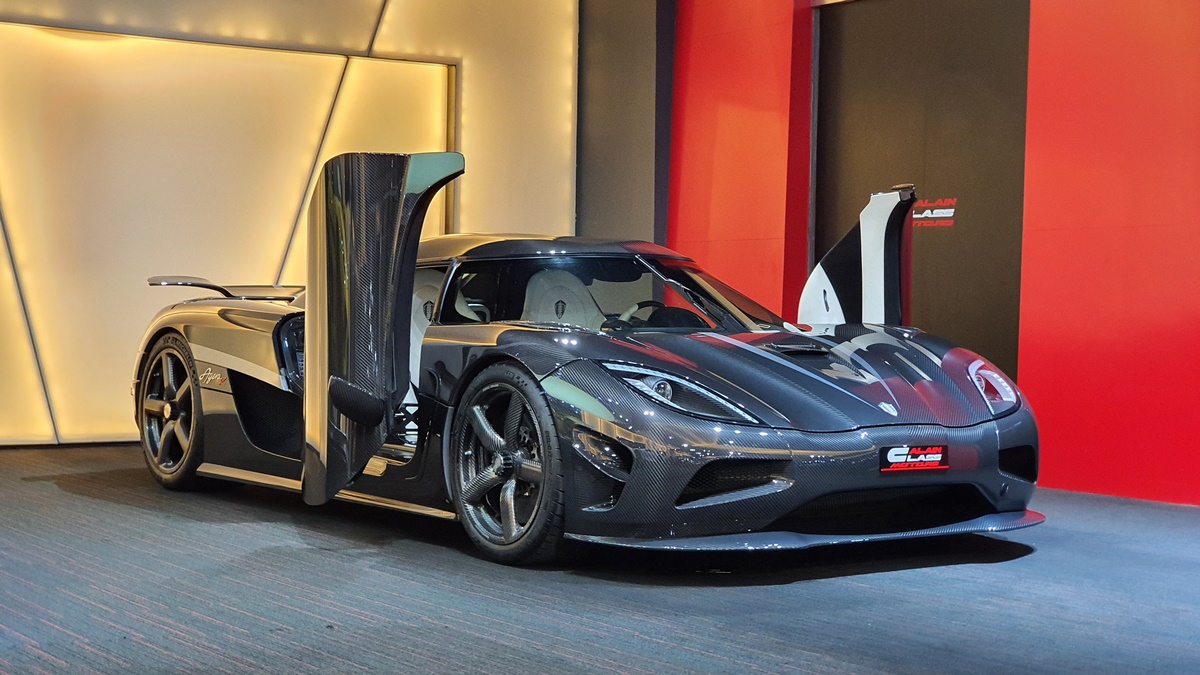 2014 Koenigsegg Agera R – 1 of 18, 16/20