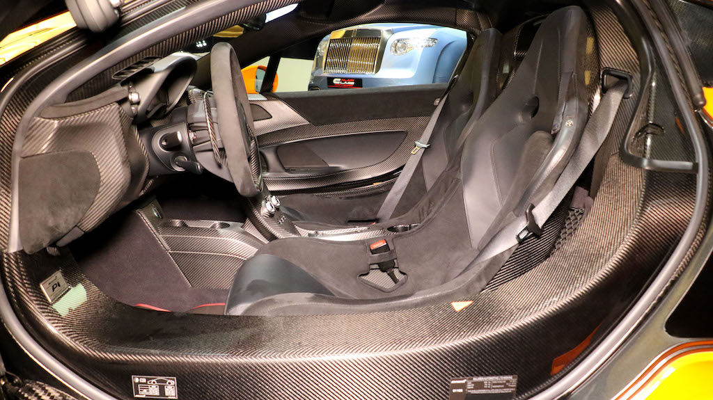 2014 McLaren P1 – 1 of 375, 16/20