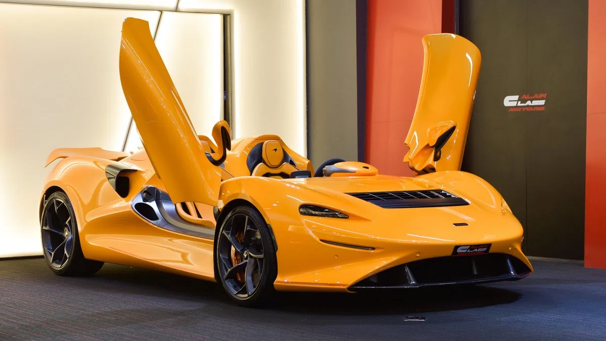2022 McLaren ELVA