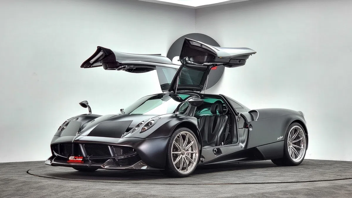 2013 Pagani Huayra