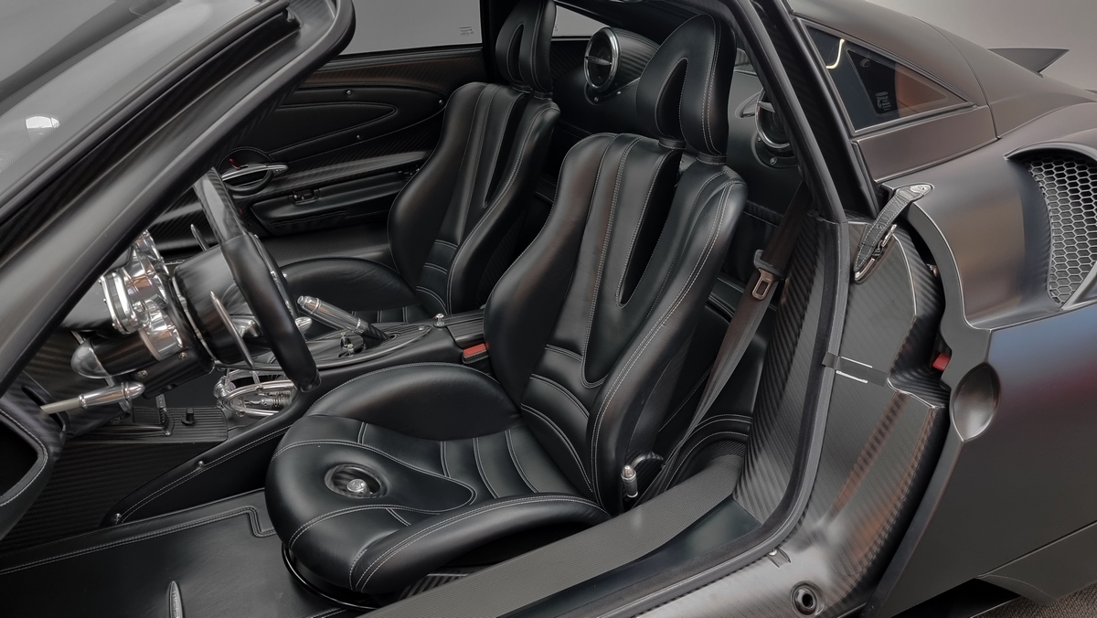 2013 Pagani Huayra, 8/20