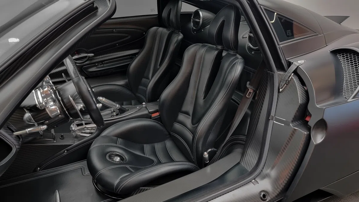 2013 Pagani Huayra interior, seats