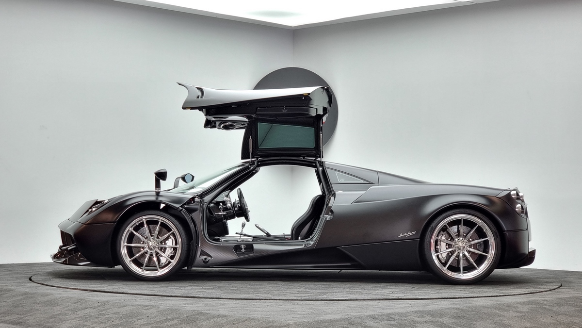 2013 Pagani Huayra, 12/20